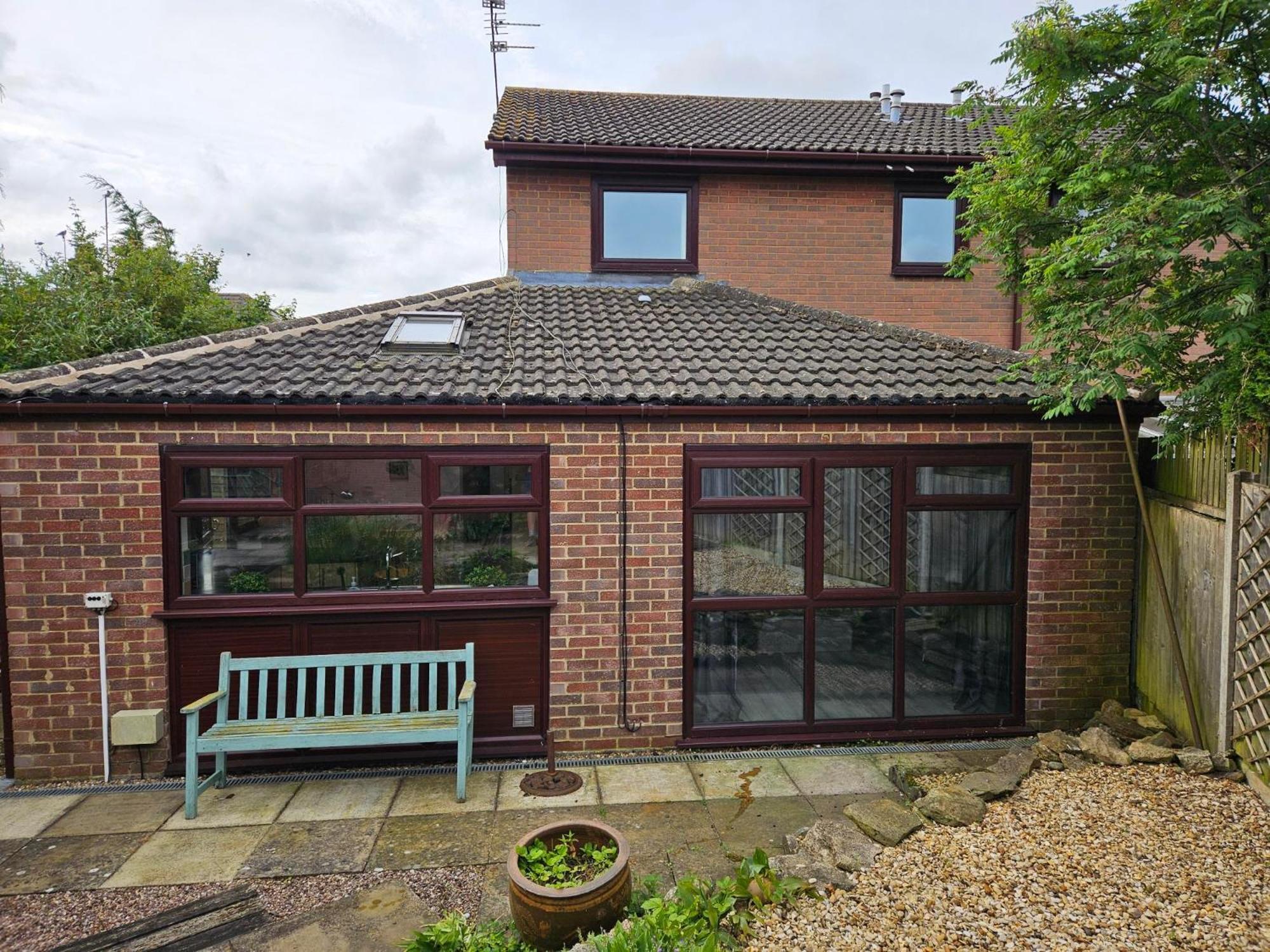 Redcot Gardens Stamford 4 Bed Contractor Familt Home With Parking Extérieur photo